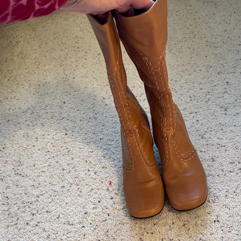 Beautiful Tan Leather Women's Boots by Fornarina
